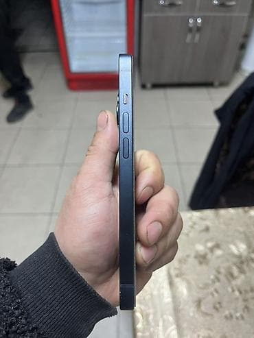 редми 15с: IPhone 13, Midnight, Защитное стекло — 4