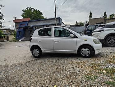 Toyota Vitz: 2000 г., 1 л, Автомат, Бензин, Хетчбек — 1