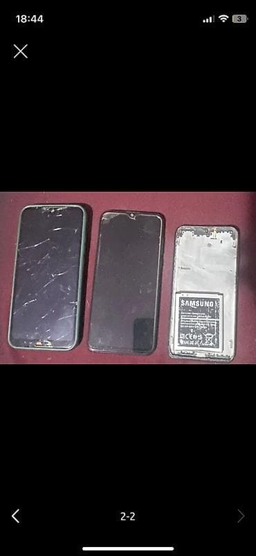 samsung a26: Набор из трех смартфонов для запчастей/восстановления: - Xiaomi Redmi — 1