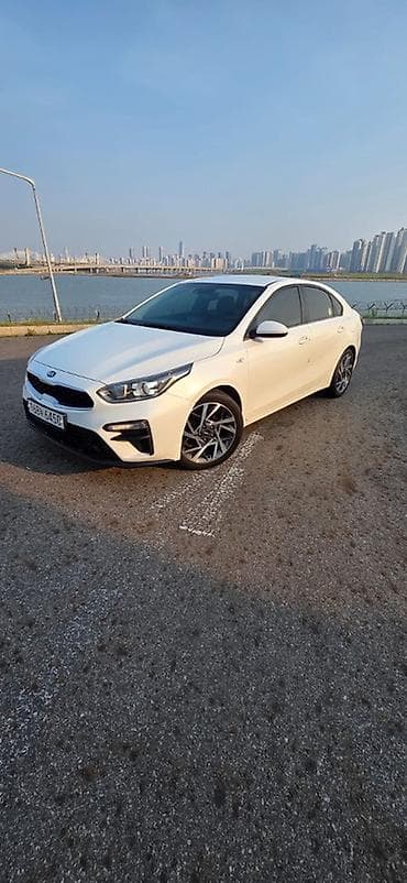 Kia K3: 2021 г., 1.6 л, Вариатор, Бензин, Седан — 2