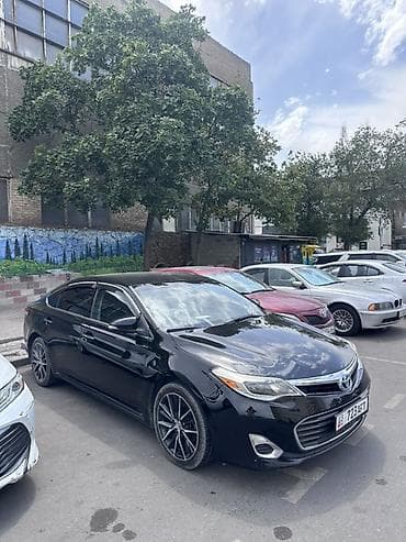 Toyota Avalon: 2015 г., 2.5 л, Вариатор, Гибрид, Седан at lalafo.kg Toyota Avalon: 2015 г., 2.5 л, Вариатор, Гибрид, Седан