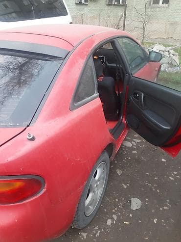 жугили каропка: Продаётся автомобиль на фото. Тип: легковой седан, 4 двери Кузов — 6