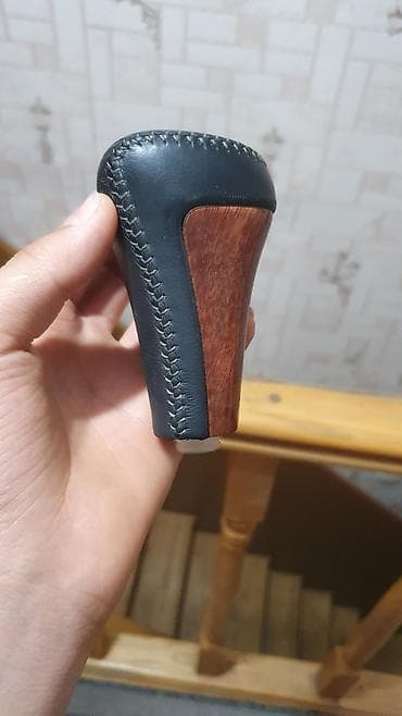 Продаю оригинальную ручку КПП (кулису) на Лексус GX460. Снята с — 3