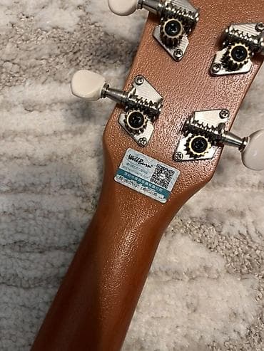 gitara lakewood: Укулеле сопрано с комплектом аксессуаров. - Корпус из массива с at lalafo.kg — 3 gitara lakewood: Укулеле сопрано с комплектом аксессуаров. - Корпус из массива с — 3