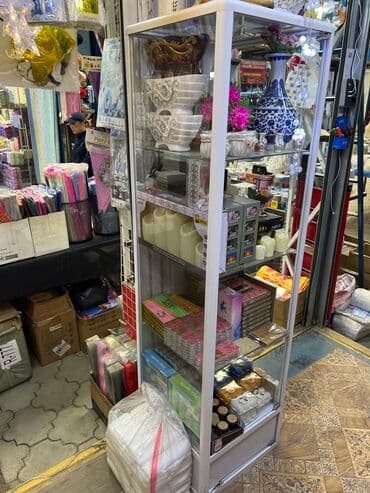 стеклянные оборудование: Срочно продаю ! Полки, витрина DIA б/у стеклянные Состояние как — 6