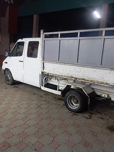 мерседес бенз с: Грузовик, Mercedes-Benz, Дубль, 4 т, Б/у — 2