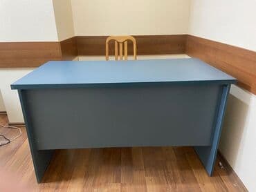Продаю письменные столы (3 шт) б/у Размеры 75 Цена 3000 сом/шт