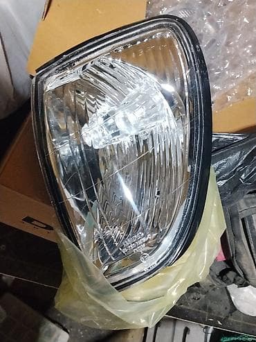 Передний поворотник Depo для автомобиля Toyota Ланд Крузер 100 и