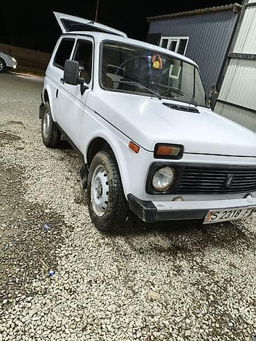 глушитель нива: ВАЗ (ЛАДА) 4x4 Нива: 2004 г., Механика, Внедорожник — 7