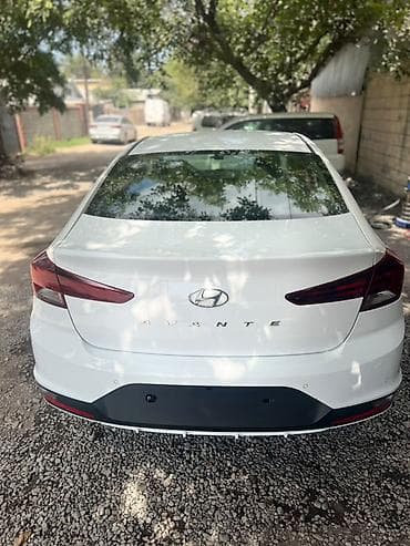 машина 200 мин: Hyundai Avante: 2019 г., 1.6 л, Автомат, Газ, Седан — 5