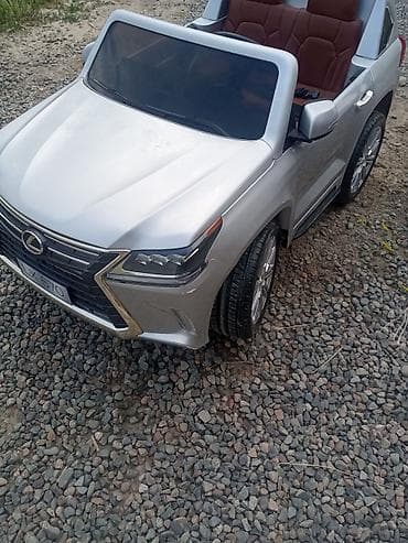 Lexus: Балдар электрокары, Колдонулган — 4