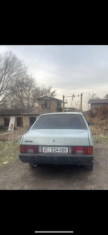 ВАЗ (ЛАДА) 21099: 1991 г., Механика, Бензин, Седан — 2