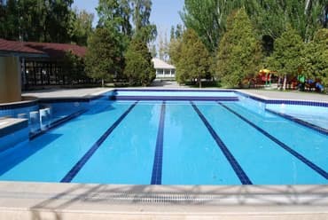 иссык ата санаторий цены: Коттедж 19c расположен в пансионате "Лазурный берег" на берегу озера — 1