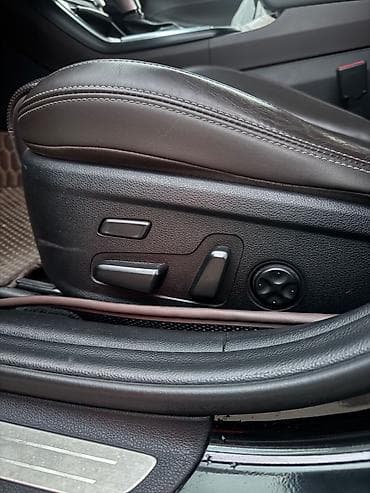 genesis 70: Hyundai Grandeur: 2018 г., 3 л, Автомат, Бензин, Седан — 5