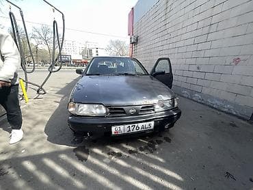 Nissan Primera: 1992 г., 1.6 л, Механика, Бензин, Хэтчбэк — 2