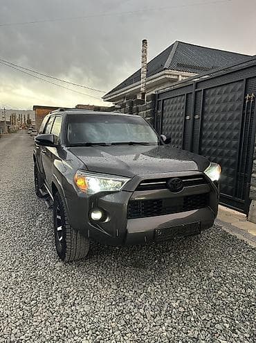 byd e5: Toyota 4Runner: 2023 г., 4 л, Автомат, Бензин, Внедорожник — 2
