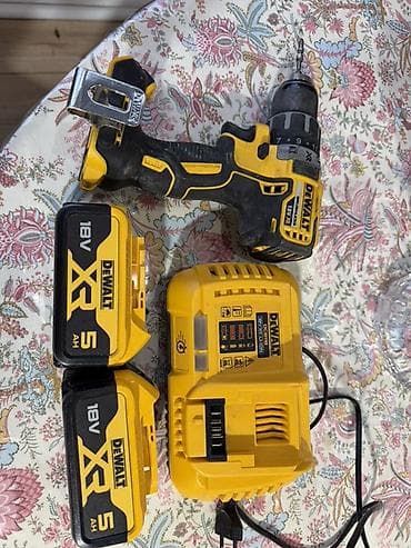 дюбель пистолет: Аккумуляторная дрель-шуруповёрт DeWALT XR, бесщёточный двигатель — 4