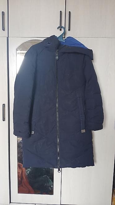 Платья: Отдам даром. Куртки, размеры- 44, 46, обувь, 37, 38. Детские вещи — 2