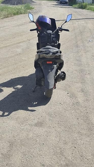 Кумурска мотороллер: Скутер/макси-скутер классического городского формата. Характеристики — 4