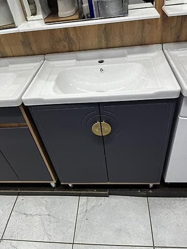 тумбочка с мойками: Тумба с умывальником для ванной комнаты. - Комплект: напольная тумба — 1