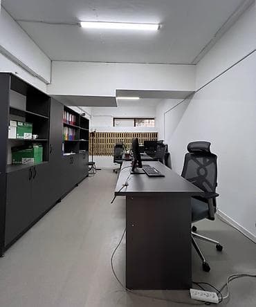 Аренда офисов, 400 м², В жилом комплексе, С отдельной кухней, С отдельным входом, С отдельным сан узлом — 4