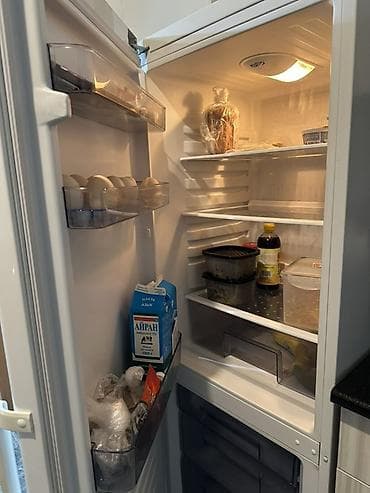fridge: Холодильник Avest, Б/у, Двухкамерный, 53 * 145 * 51 — 1