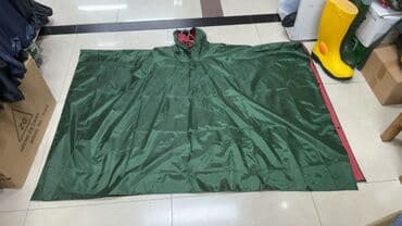 пончо дождевик: Жамгыр өткөрбөс курткалар — 6