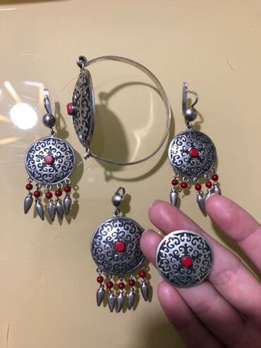 свадебные платья в бишкеке цены: Продаю комплект серебро почти новый,сережка,колечкикулон,и браслет — 2