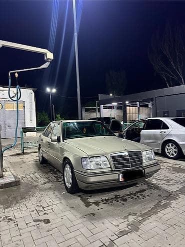 Mercedes-Benz E-Class: 1994 г., 2.2 л, Автомат, Бензин, Седан