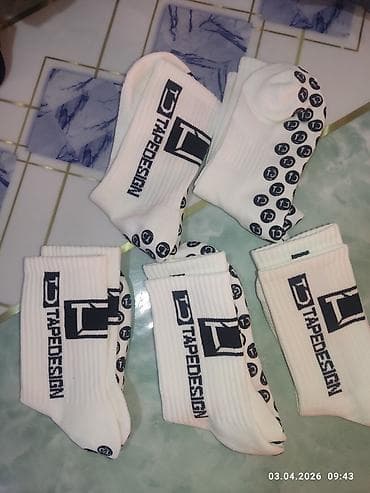 футбольные носки: Носки Tapedesign с антискользящими вставками. И 1 штука 100 - — 1