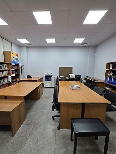 елит хаус: Аренда офисов, 540 м², В жилом комплексе, С отдельным входом — 10