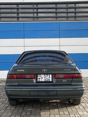 краска авто: Toyota Camry: 1997 г., 2.2 л, Автомат, Бензин, Седан — 4