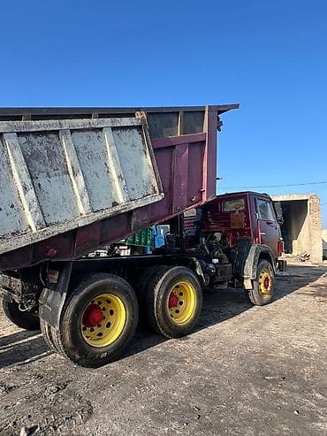 Продажа авто: Продаю КамАЗ евро 1 состояние хорошее колеса в круг 90% без камерные — 2