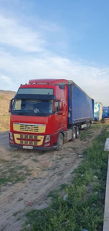 ремонт тент: Тягач, Volvo, 2012 г., Тентованный — 3