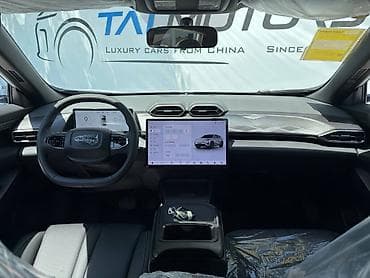 Dongfeng: Dongfeng : 2026 г., Автомат, Электромобиль, Кроссовер — 2