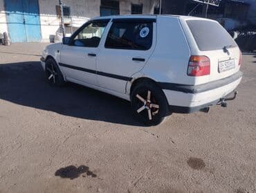 самые дорогие машины в кыргызстане: Volkswagen Golf: 1993 г., 1.8 л, Бензиновая, Хэтчбэк — 8