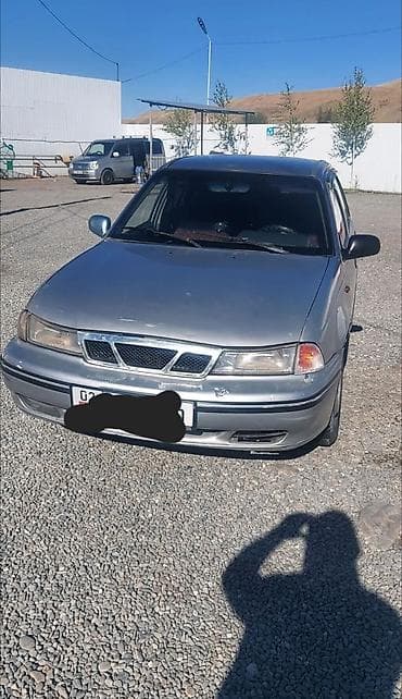 Унаа: Daewoo Nexia: 1994 г., 1.6 л, Кол менен иштөөчү, Бензин, Седан — 2