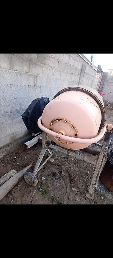 Бетономешалка Гравитационная, Средняя (150 - 300 л), Б/у