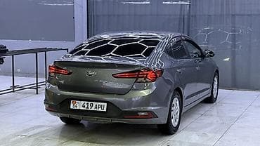 крышки на диски: Hyundai Elantra: 2019 г., 2 л, Автомат, Бензин, Седан — 3