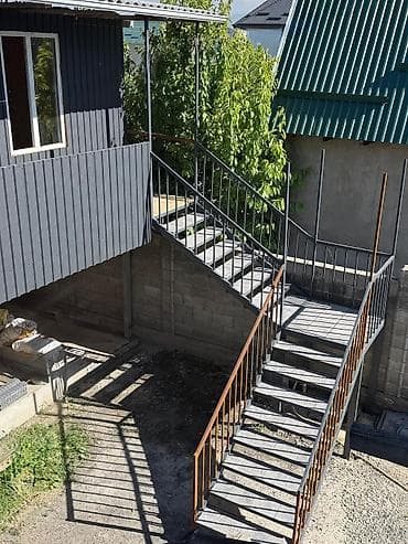 эшик уйдуку: Чарбалык жайлар жана кампалар үчүн эшик, Жаңы, Жыгач, Башка эшиктин саны — 2