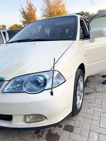 Honda Stream: 2003 г., 2.3 л, Автомат, Бензин, Универсал
