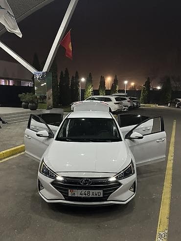Транспорт: Hyundai Avante: 2019 г., 1.6 л, Вариатор, Бензин, Седан — 7