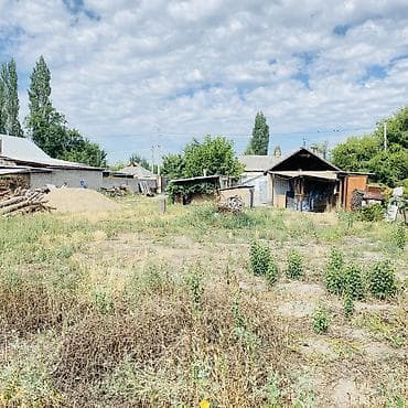 кант шаары дом: 🏡 Продаётся участок 12 соток со старым домом 📍 с. Киргшелк — всего 15 — 5