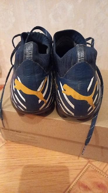 Велоаксессуары: Бутсы для футбола Пума Фётр 40 размер коробка имеется — 2