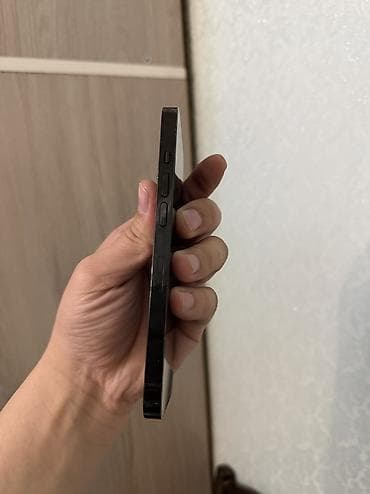 aplle 7: IPhone 14 Pro, Б/у, 256 ГБ, Jet Black, Защитное стекло, 79 % — 5