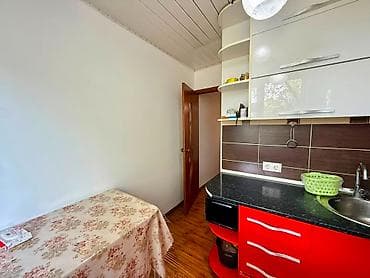 flat osh: 2 комнаты, 44 м², Пишпек Индивидуалка, 2 этаж, Косметический ремонт — 1