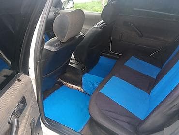 жак бу: Volkswagen Passat: 1992 г., 1.8 л, Кол менен иштөөчү, Бензин, Универсал — 5
