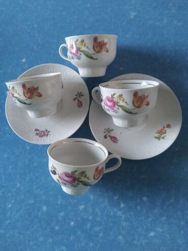 чайно кофейный набор: Продаю кофейный сервиз из 15предметов. Производство--Германия(времён — 7