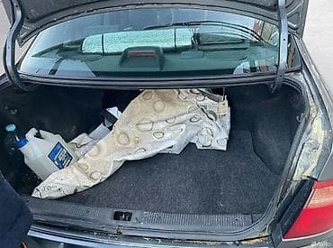 terrano 2: Nissan Almera: 2005 г., 1.5 л, Механика, Бензин, Седан — 4