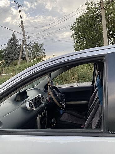 ist: Toyota Ist: 2003 г., 1.5 л, Автомат, Бензин, Хэтчбэк — 6